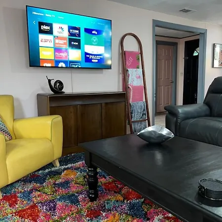Villa Groups-1 Mi To Stadium-Dog Friendly-Fence Yrd